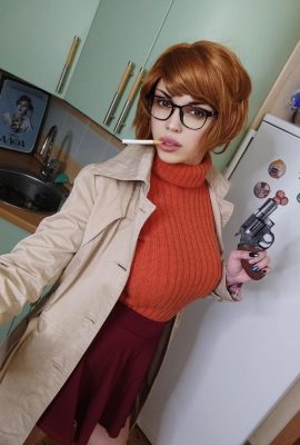 八九郎模特兒 – Velma Dinkley