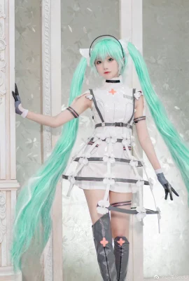 初音未來SEGA音遊鳥籠ver.cos 初音ミクMIKU @小柔SeeU (11 照片)