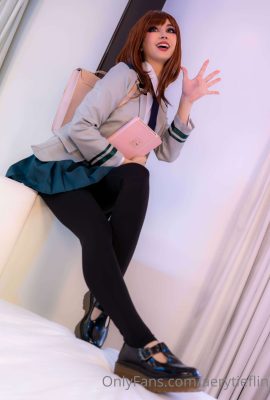 艾里·提夫林 – Ochako Uraraka