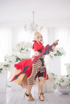 (叫我千尋大人) 尼祿 神話禮裝 FATE Nero Claudius