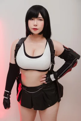 [UyUy] Tifa Lockhart (Final Fantasy VII)