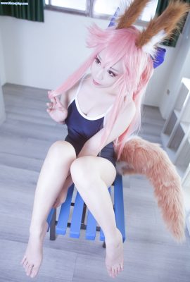 (叫我千尋大人) 玉藻前 死庫水 Tamamo no Mae Swimsuit