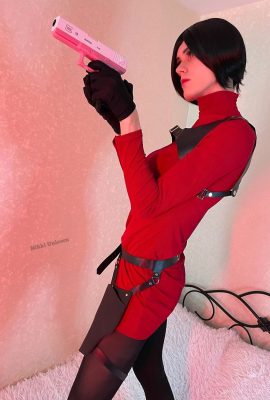 可愛的粉紅獨角獸 – Ada Wong