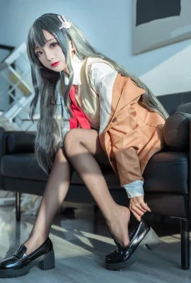 日奈嬌– 麻衣校服