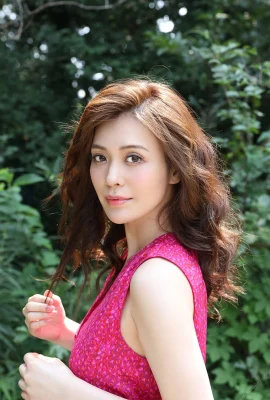 Chiei Hiratsuka Bush of Love週刊郵報數位照片集（76張）