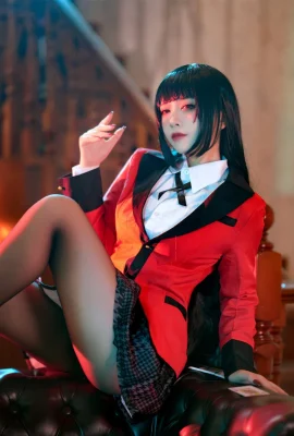 Cosplay 半半子蛇喰夢子