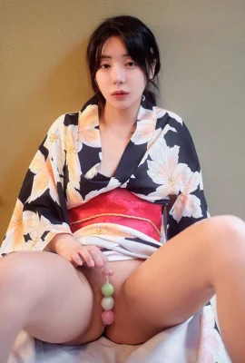 韓國美女 Wuyo 小酌幾杯 (36 圖片)