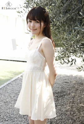 (乙白さやか) 銷魂辣體全面引戰！白嫩美腿和深溝 (46 相片)