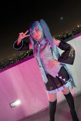 L LILARES -MIKU