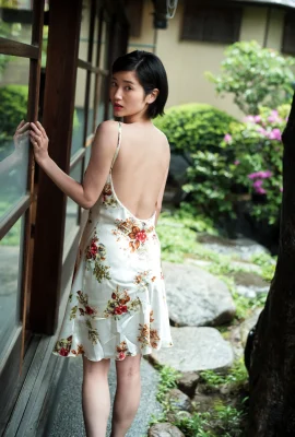 (出口亜梨沙) 熟女身材又白又嫩讓人理智線斷掉 (25 相片)
